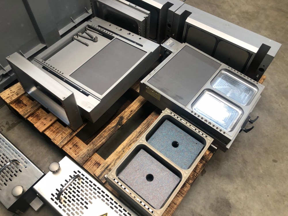 Used Multivac paper skin-pack thermoformer.