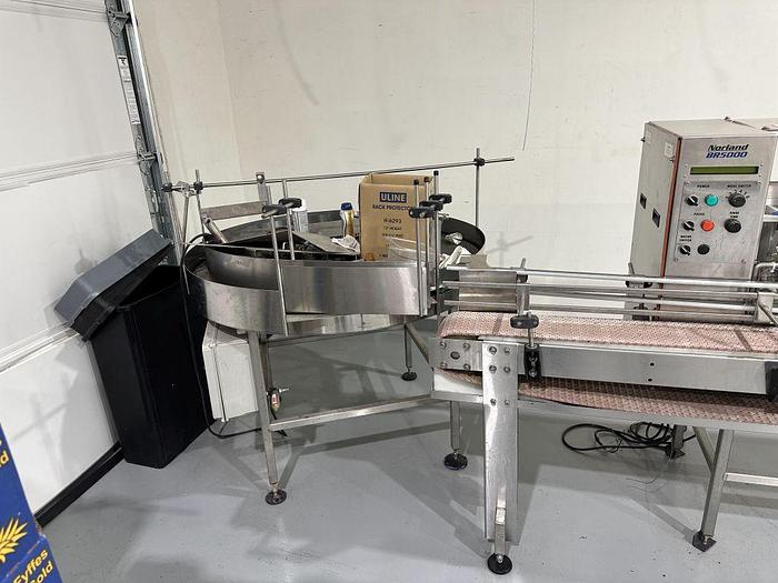 Used Filling Line, Bottles, Rinser, Capper, Labeler, 85 Bottles per Minute #A744951