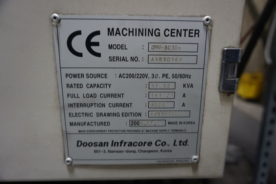 Used DAEWOO DMV8030S VERTICAL MACHINING