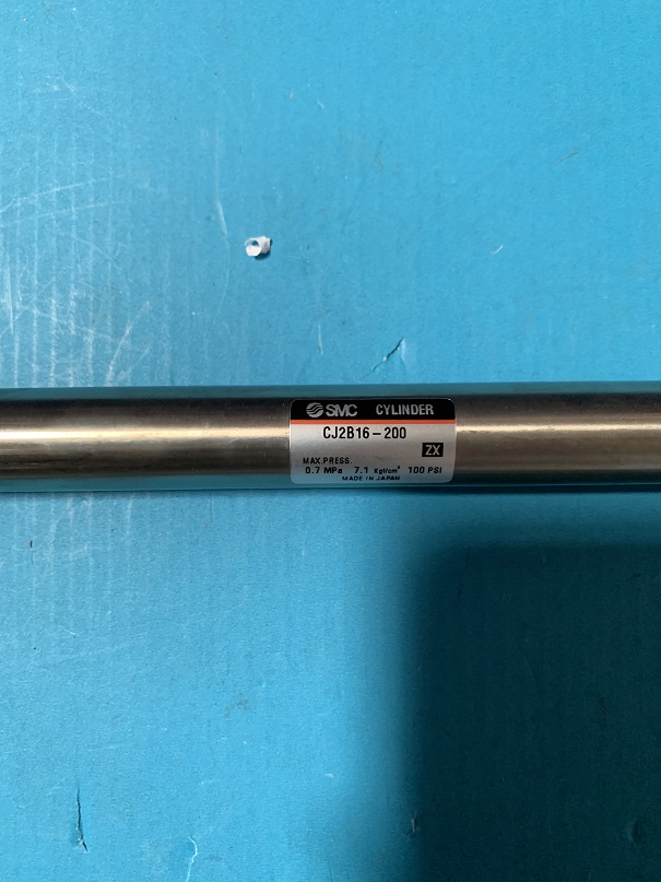 Used SMC Air Cylinder CJ2B16-200