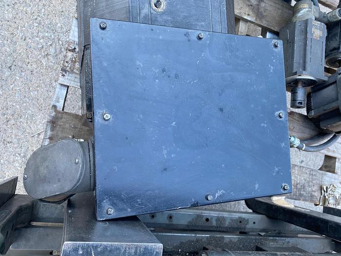 Used Yaskawa UAASKJ-37FZ300E AC Spindle Drive