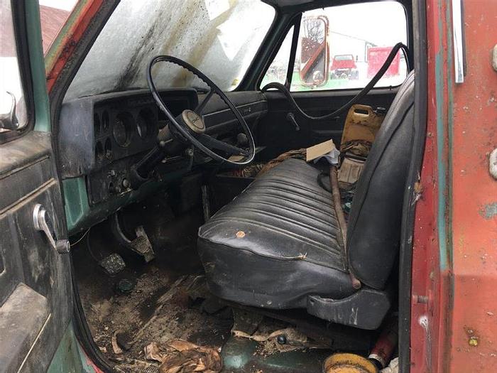 Used 0 GMC 6000 Cab & Chassis Truck