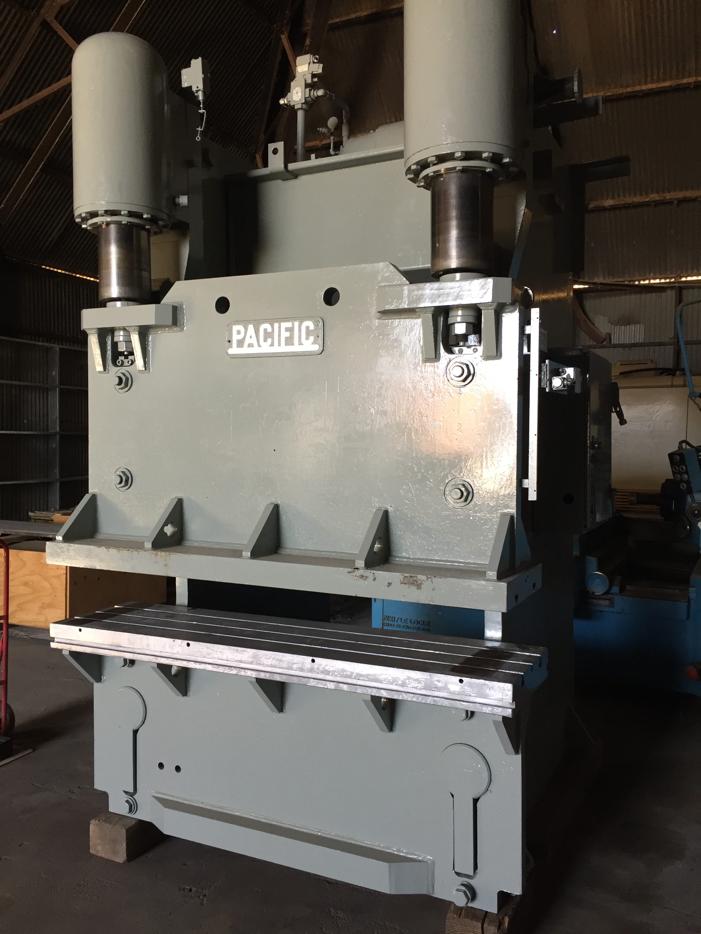 Used 225 Ton x 6 ft Pacific Hyd. Press Brake