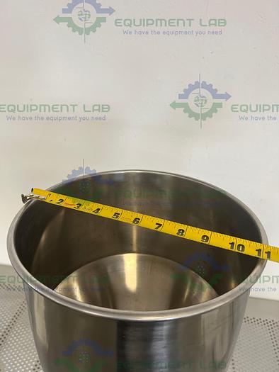 Used Sumeve A02 5-50ml Pneumatic Liquid Filling Machine