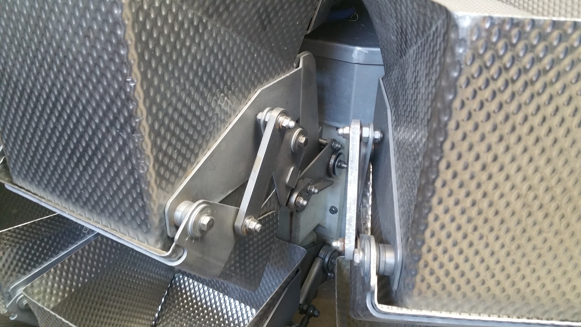 Used Yamato Multihead weigher