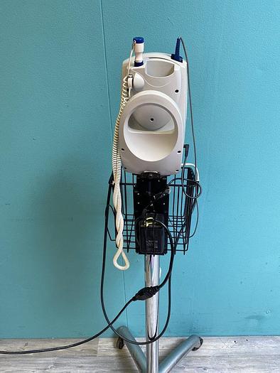 Used Welch Allyn Spot Vital Signs Monitor auf Trolley + Fingersensor, Temperatur Sensor, SpO2