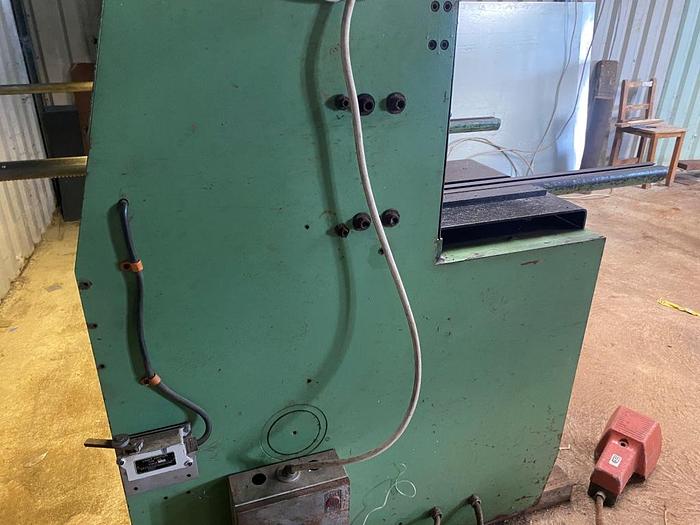 Used 1987 Guifil Mini 315 Mechanical Shears