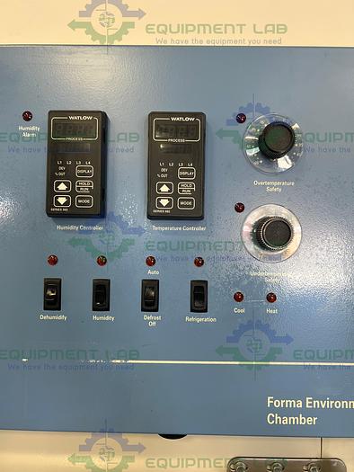 Used Thermo Fisher   3940  Refrigerated Incubator w/ Humidity 29 Cu Ft., 0° to 60°C