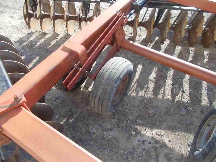 Used 21' Case 770 Offset Disk