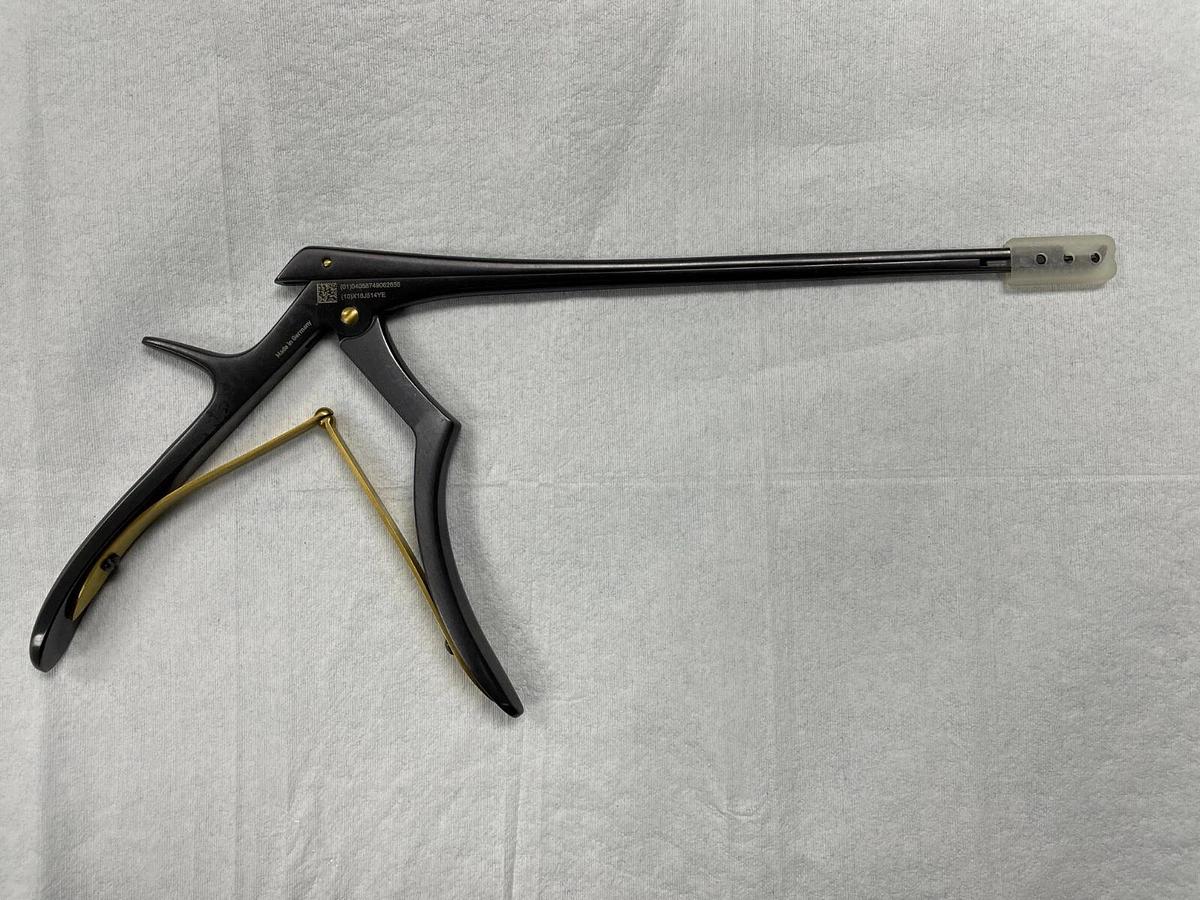 Used Fehling Ceramo Kerrison Punch with Ejector- NNO-1S- 2.5mm - NEW IN PACKAGE