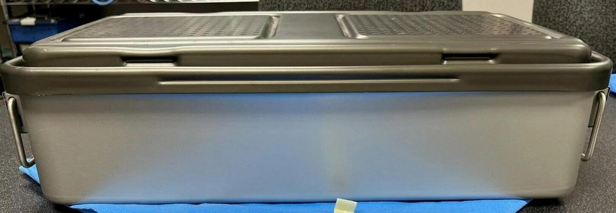 Used V. Mueller Genesis CareFusion Container 6" Deep CD3-6C