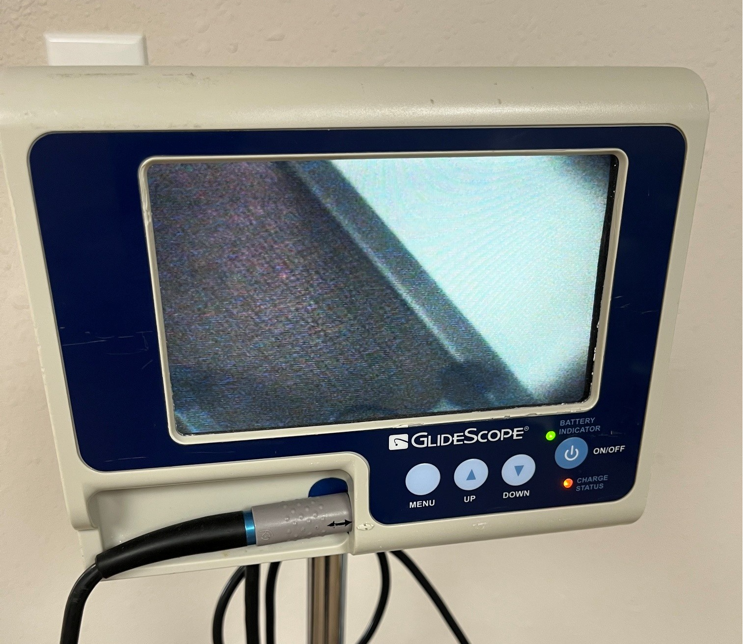 Used GlideScope 0231-0003 Portable GVL Monitor w Rolling Stand