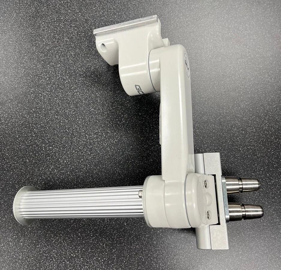 Used GCX M Series WMM-0001-01B Pivot Arm Wall Mount w Philips Madonna-Style Mount
