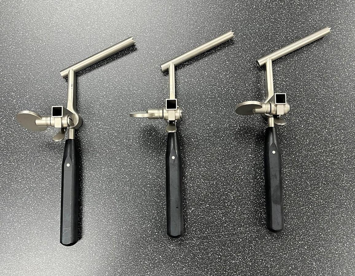 Used Ruggles Right ACF Distractor Guide R6393 