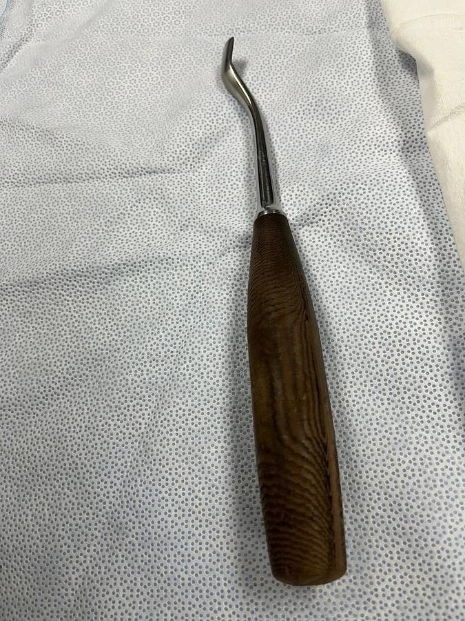Used Downs England JJ-395-16-X Orthopedic Gouge