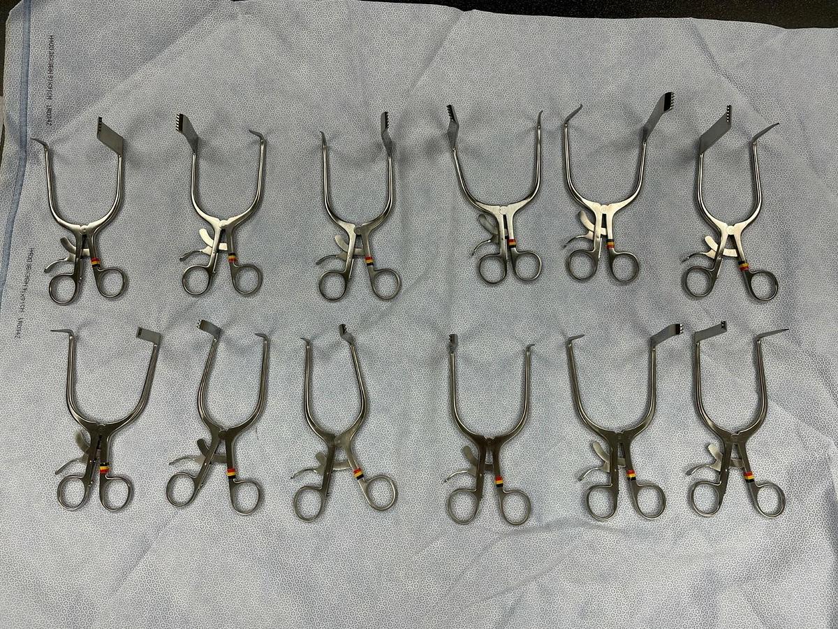 Used Jarit R&B Surgical Solutions Handheld Retractors- Set of 12- RB2311 thru RB2322