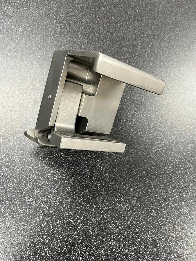 Used STERIS Traction Accessory Clamp BF00-020