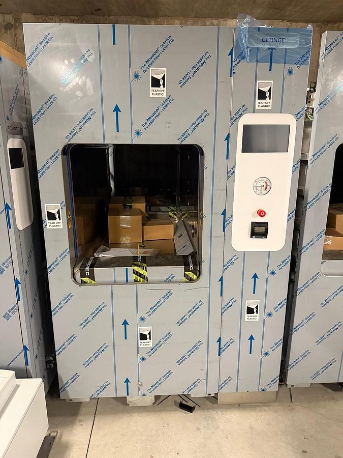 Getinge GSS67N Steam Autoclave - Double Door - 208V