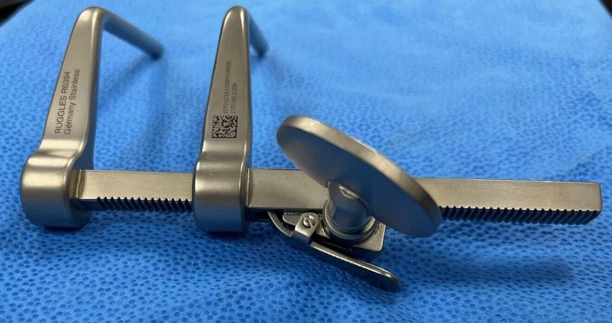 Used Integra Ruggles Multiple Level Spine Distractor Right R6394