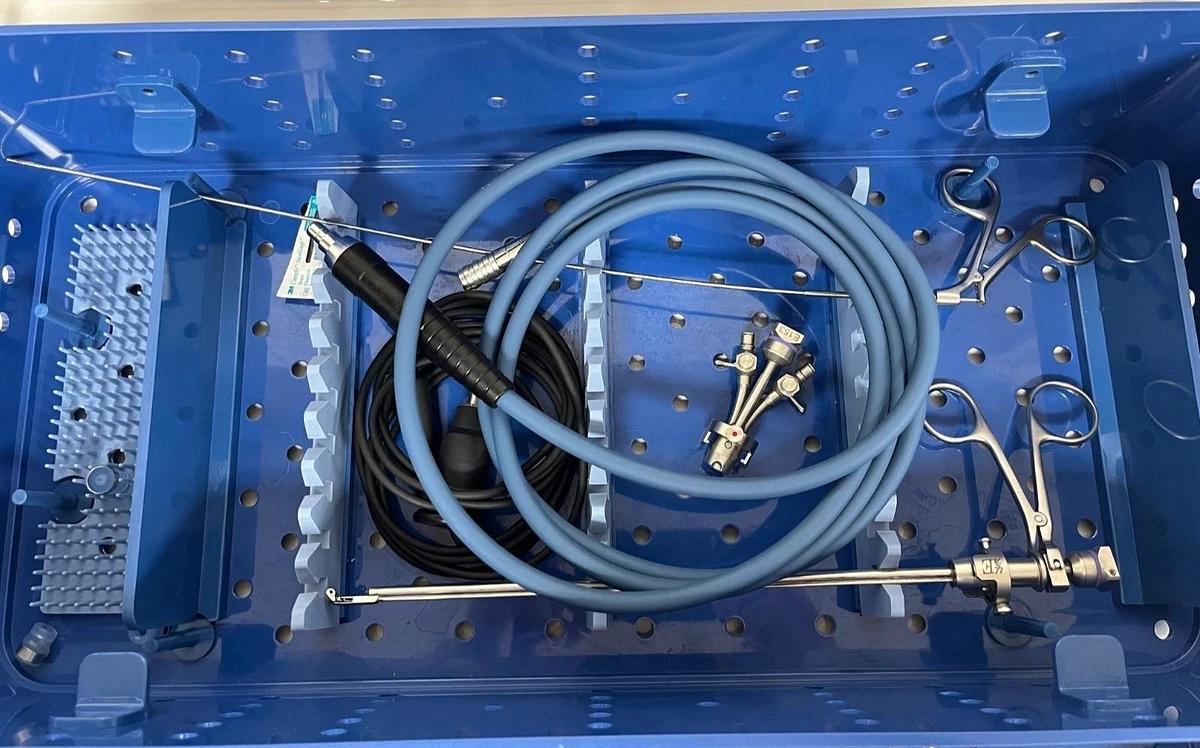 ACMI Circon Cystoscope Set w Sterilization Tray - ST-CR2