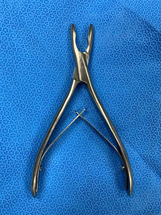 Used Jarit Surgical Hartmann Rongeur 230-120 - 5.7mm Bite, Straight, 5-7/8"