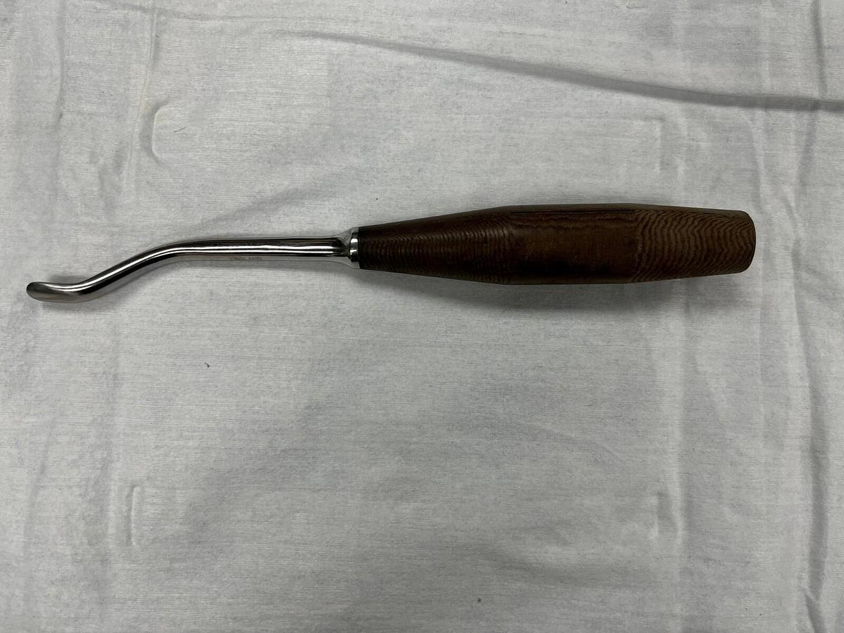Used Downs England JJ-395-11-M Orthopedic Gouge