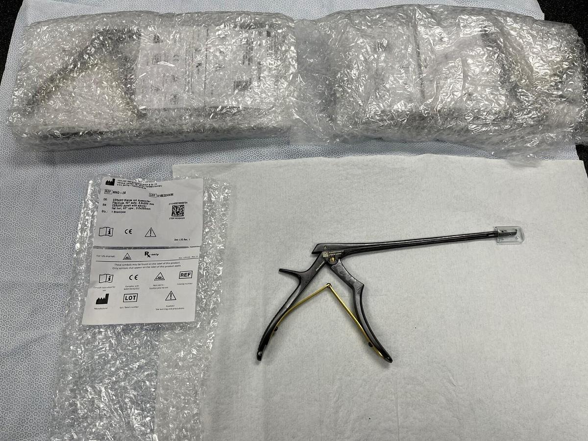 Used Fehling Ceramo Kerrison Punch- NNO-2S- 3.0mm with ejector - NEW IN PACKAGE