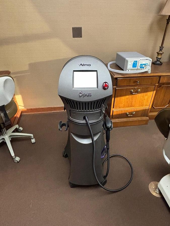 Used 2023 Alma Opus with Accessories