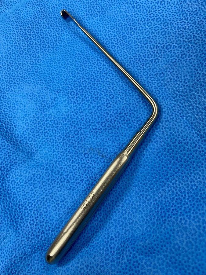 Used Jarit 285-431 Scoville Surgical Nerve Root Retractors - 105 Degrees Angled, 7"