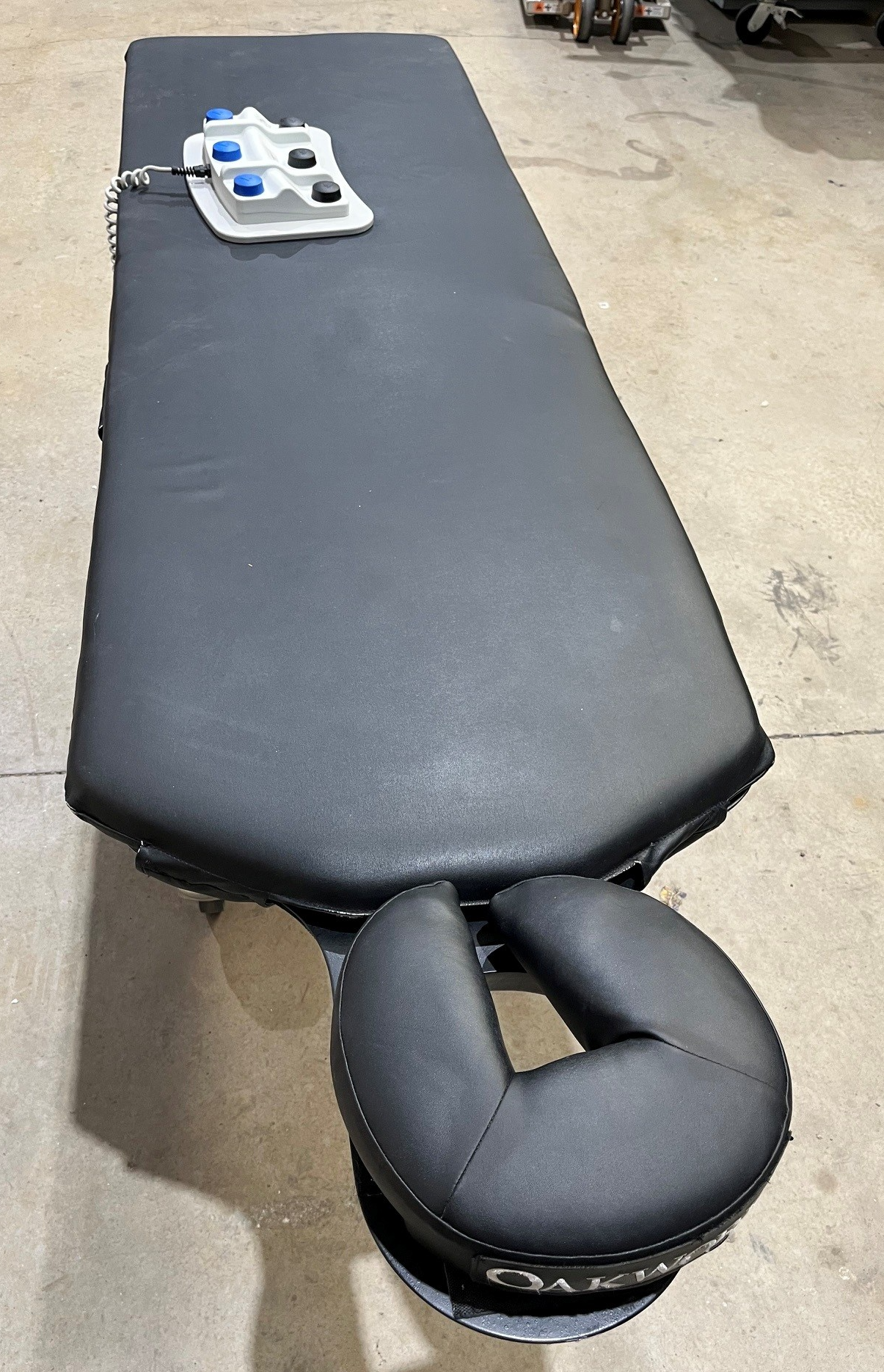 Used Oakworks CFPM301 Integrated Headrest Pain Management Table 