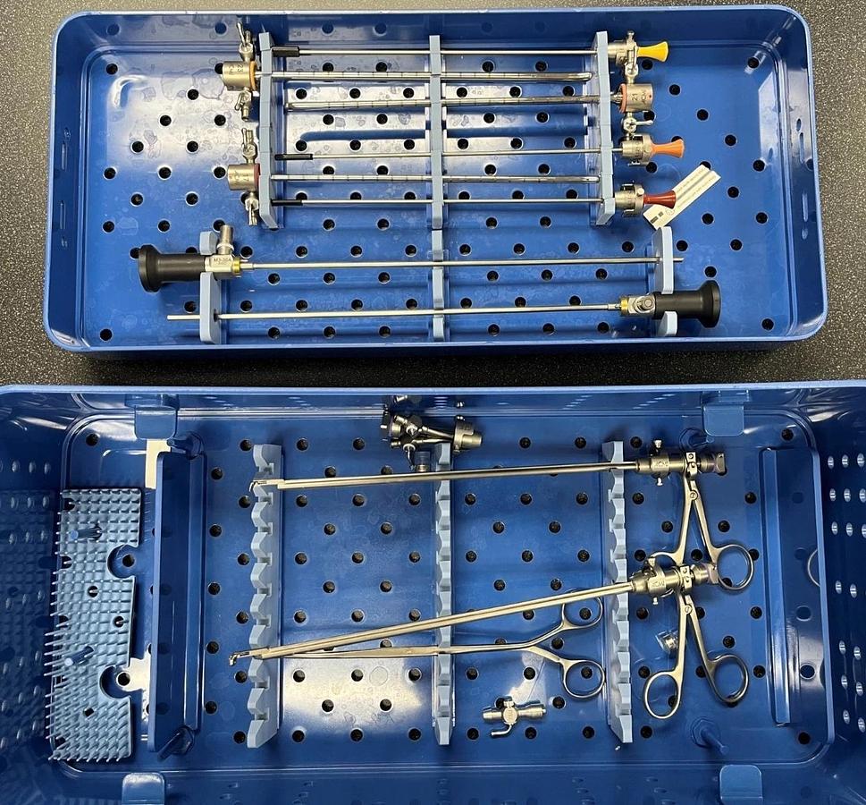 ACMI Circon Cystoscope Set w Sterilization Tray - ST-CR2