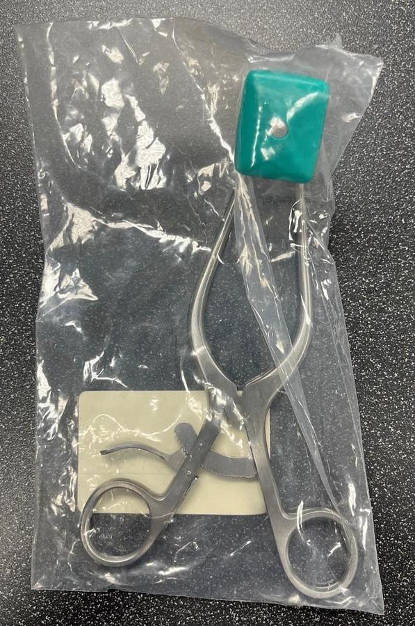 Used Karl Storz Anderson-Adson Curved Sharp Retractor 214920