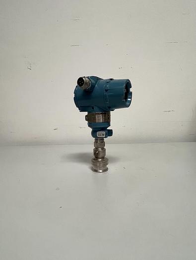 Used Rosemount Smart Pressure Transmitter 3051TG2F2B21AS1Q8Q16M5IEQ4 w/ 2" Fitting