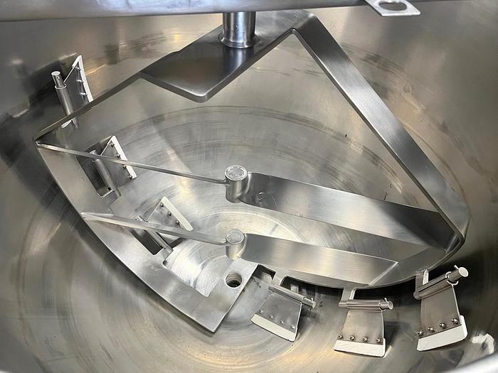 Used 150 GALLON LEE SINGLE MOTION KETTLE - S/S - 50 PSI JACKET