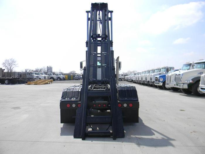 Used 2011 J&J ROH Roll-Off Hoist