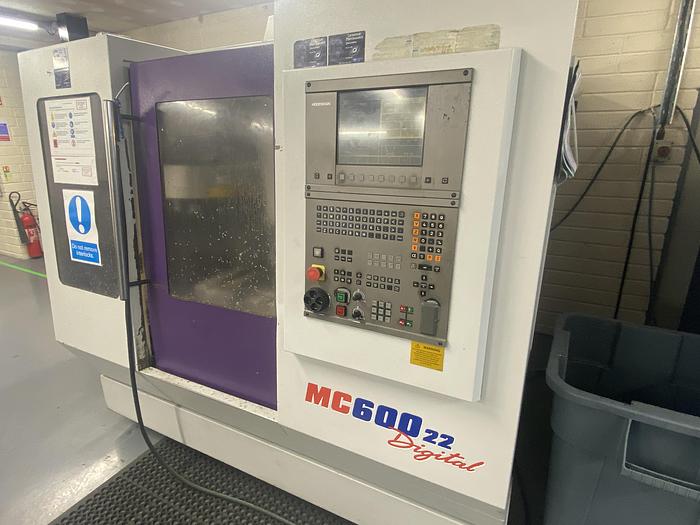 Used 2000 Bridgeport VMC 600/22 Digital Machining Center
