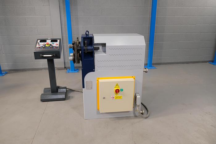 UZMA 40 Hydraulic section roller 