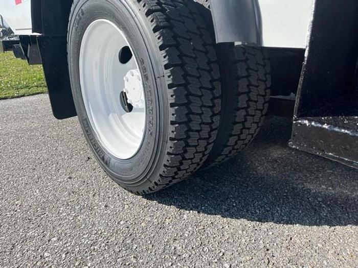 Used Altec AT40-G Bucket Boom on 2015 Ford F550 4x4 Extended Cab Utility Bucket Truck