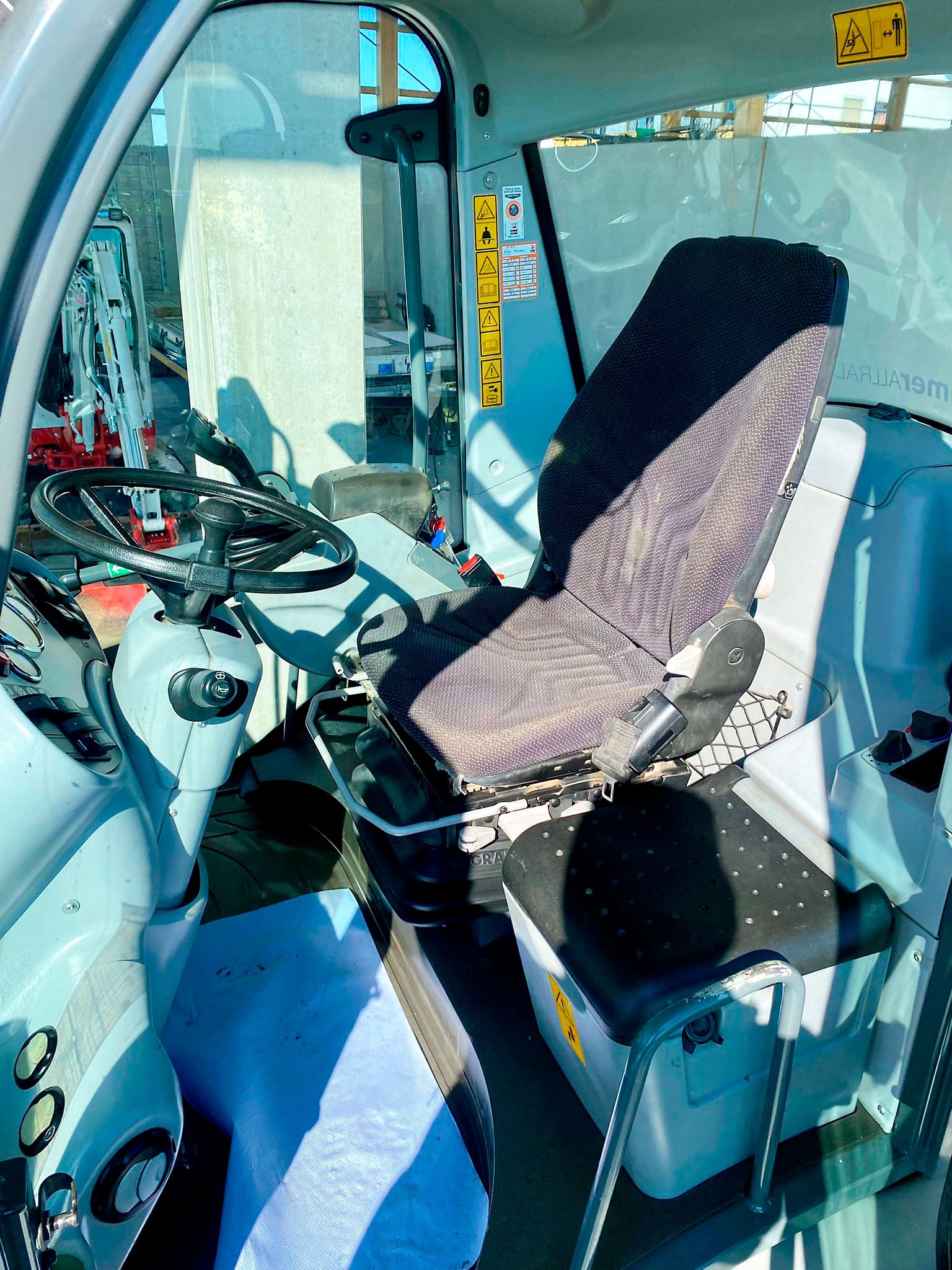 Used Kramer 880 - Loader - 2014