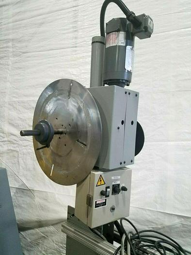 Used Double Motorized Stock Material Reel Payoff with Paper Interleaf