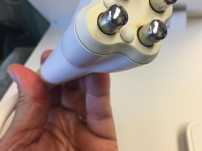 Used Venus Viva RF Fractional Skin Resurfacing & Magnetic Fields Wrinkle Reduction