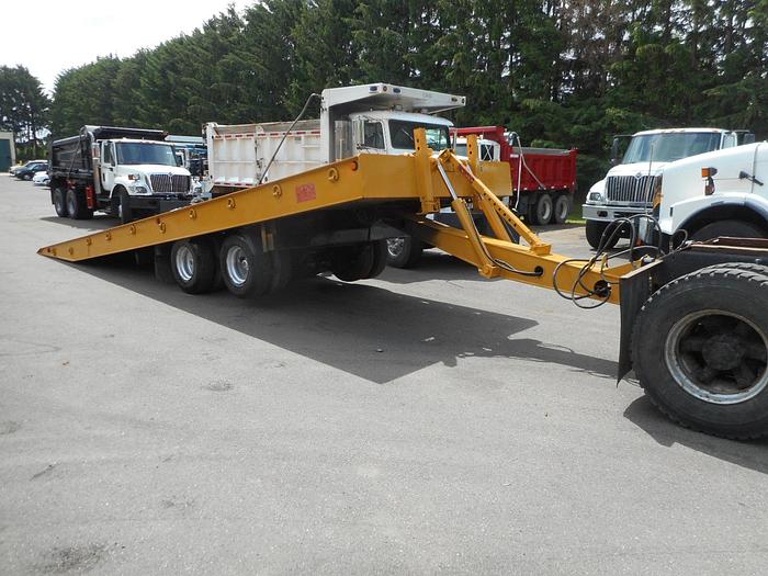 Used 1987 Landoll Trailer