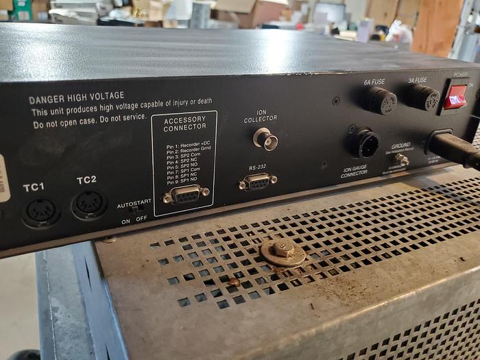 Used Kurt J. Lesker Co. IG4400 Ionization Gauge Controller S4101
