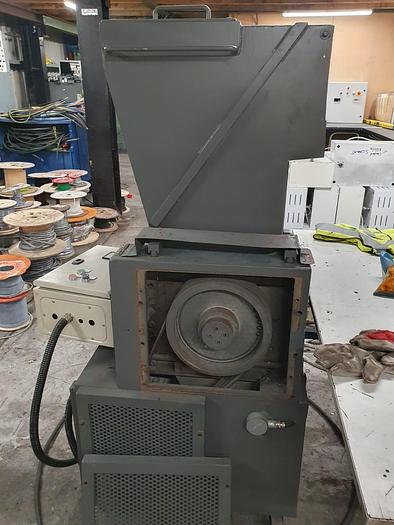 Used 1990 USI Granulator