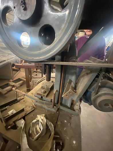 Used Powered 1T Flypress