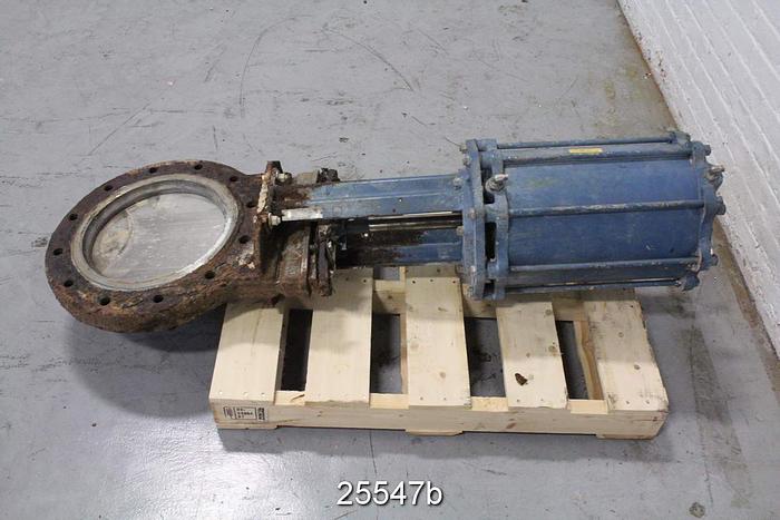 Used Dezurik 14" Air Operated Knife Gate Valve, Body Cast Iron, 304 Stainless Steel Wetted, Dezurik Size 12 Cylinder Actuator, Air To Open, No Positioner #25547