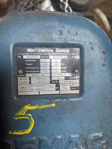 Usato GRU A BANDIERA 5