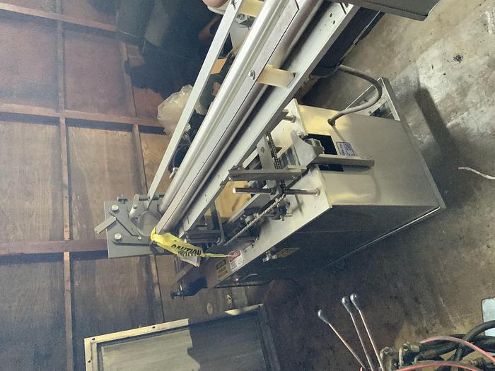 Used Holmatic Lid Applicator