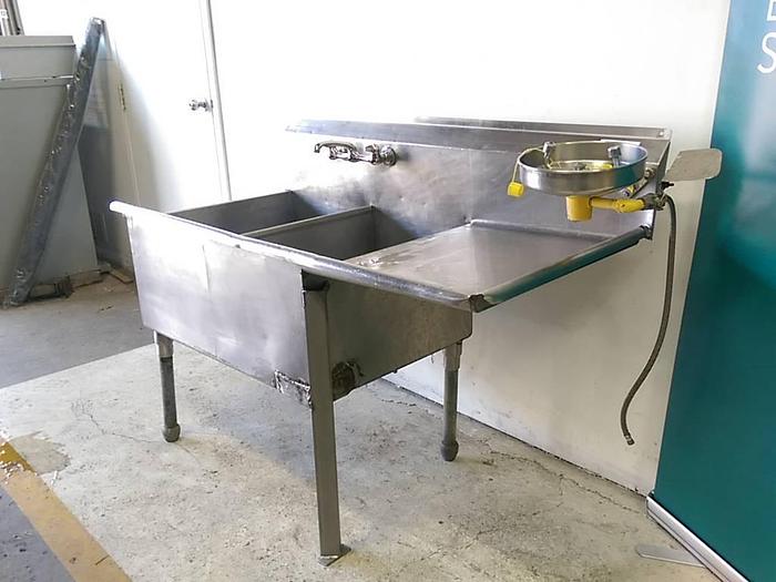 Used 2-Compartment Stainless Steel Sink