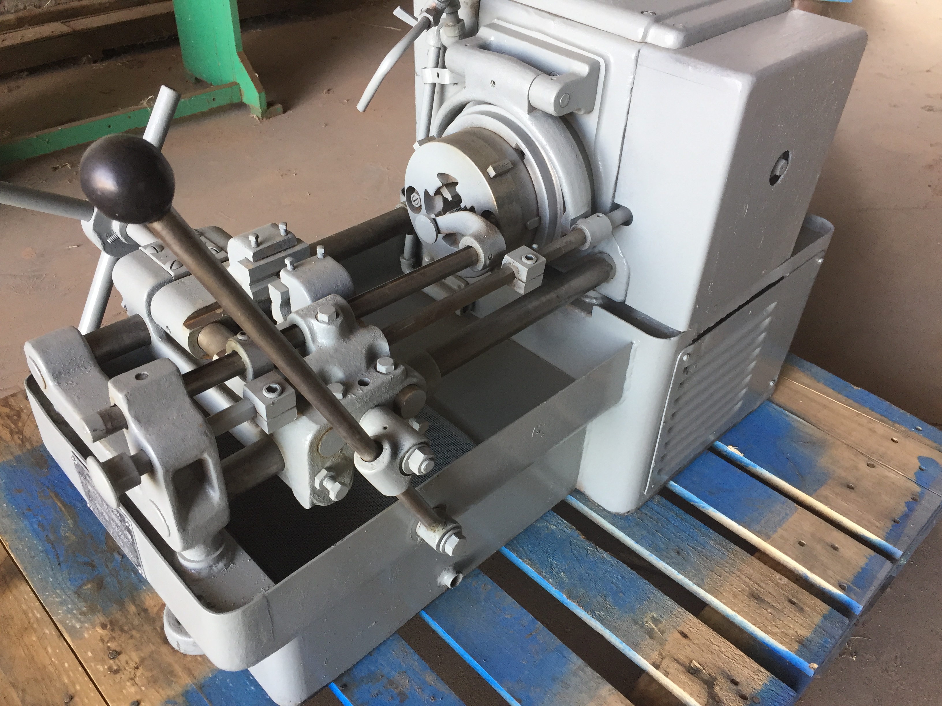 Used 2" Oster Model 531 Bolt Threader